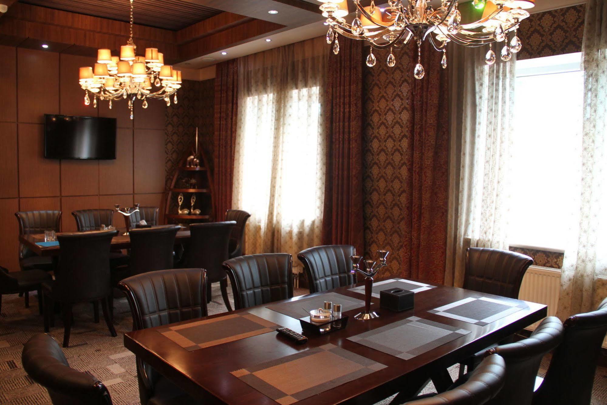 New West Hotel Ulaanbaatar Exterior photo